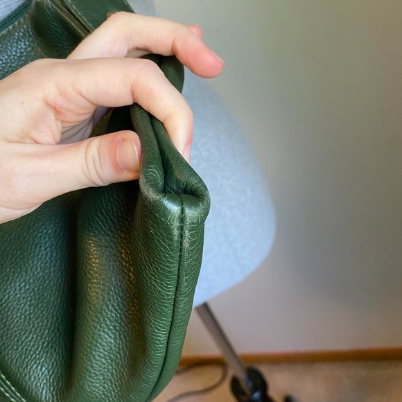 Green Leather HOBO purse - Picture 7 of 8